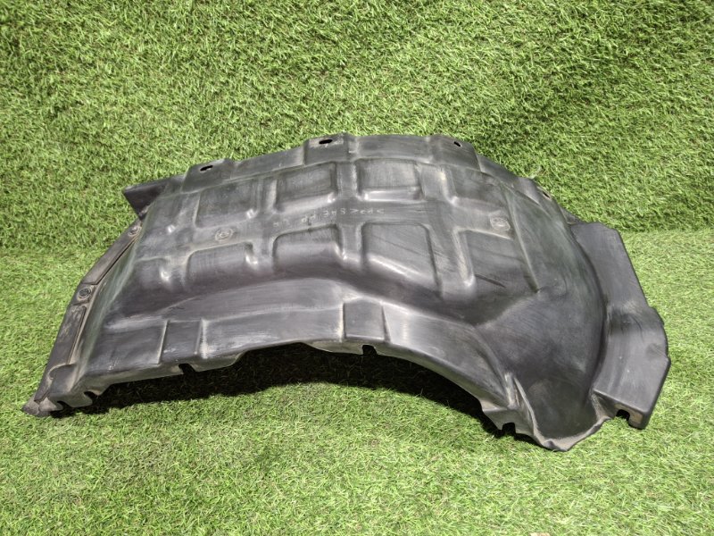 Подкрылок передний левый ELF 2003 NKR81E 4HL1