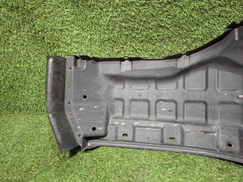 Подкрылок передний левый ELF 2003 NKR81E 4HL1