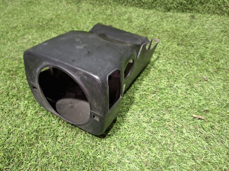 Кожух рулевой колонки ELF 2003 NKR81E 4HL1