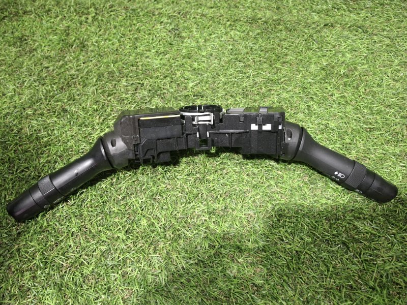 Подрулевой переключатель дворников XV GT3 FB16A