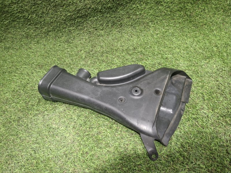 Воздухозаборник LEXUS RX450h GYL16 2GR-FXE Воздухозаборник LEXUS RX450h GYL16 2GR-FXE