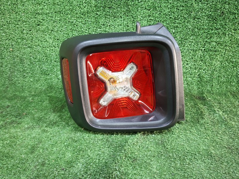 Стоп-сигнал левый JEEP RENEGADE BU 52109469 контрактная