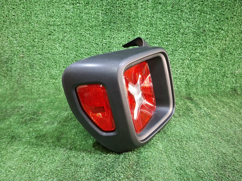 Стоп-сигнал левый RENEGADE BU