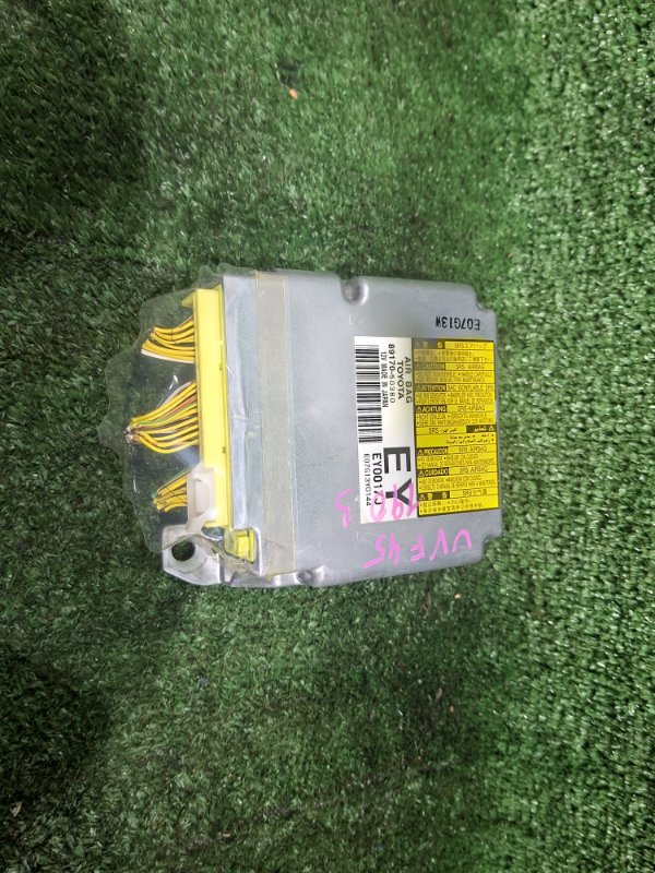 Блок airbag LS600H 2007 UVF45 2UR-FSE Блок airbag LS600H 2007 UVF45 2UR-FSE