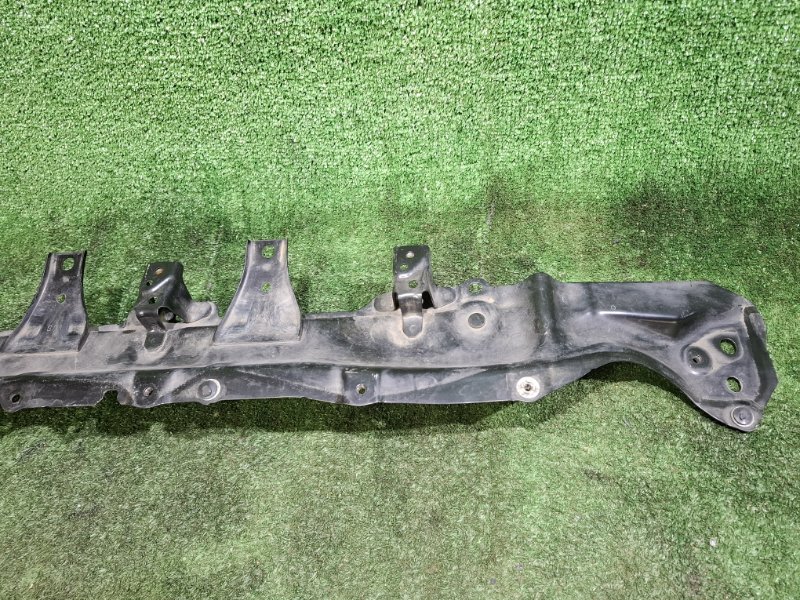 Рамка радиатора FORESTER SKE FB20W