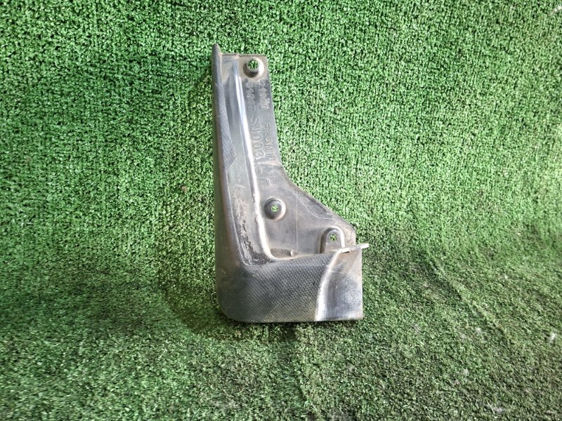 Брызговик передний левый FORESTER SKE FB20W