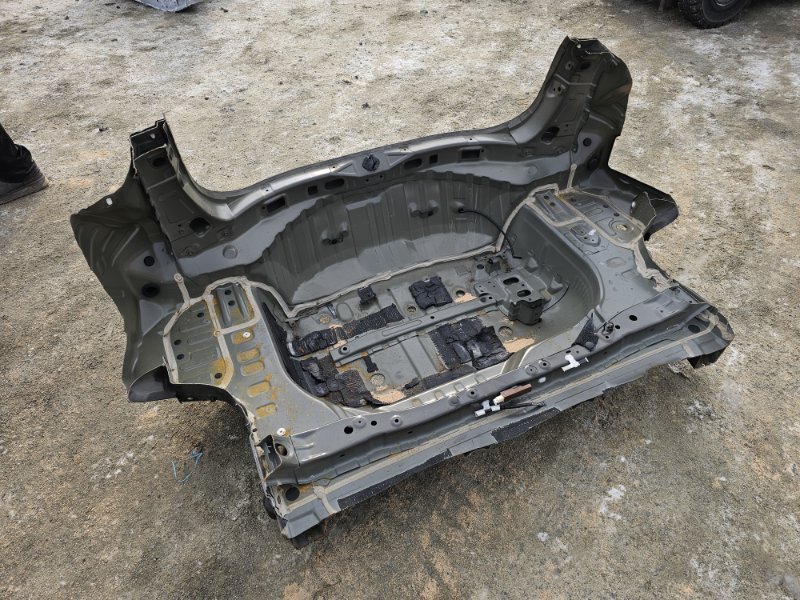 Rear cut HARRIER 2014 AVU65W 2AR-FXE