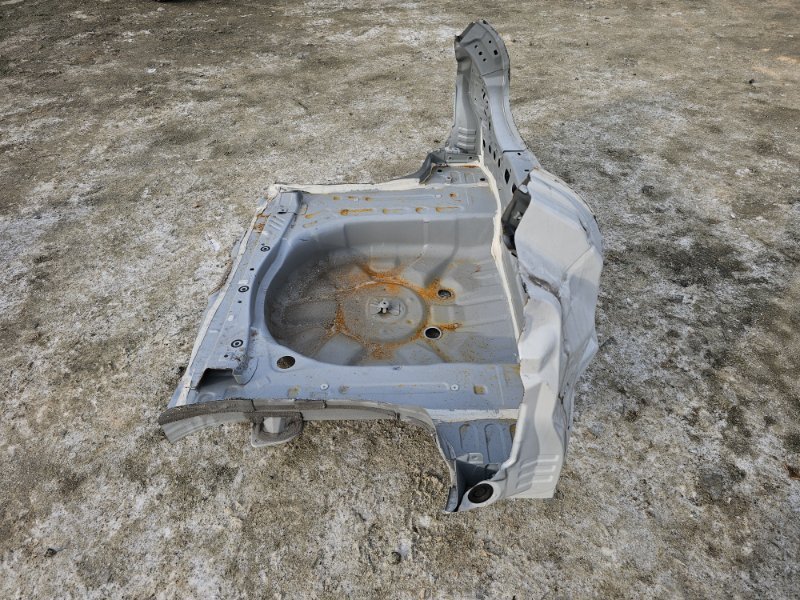 Rear cut YARIS CROSS 2023 MXPJ10 M15A-FXE Rear cut YARIS CROSS 2023 MXPJ10 M15A-FXE