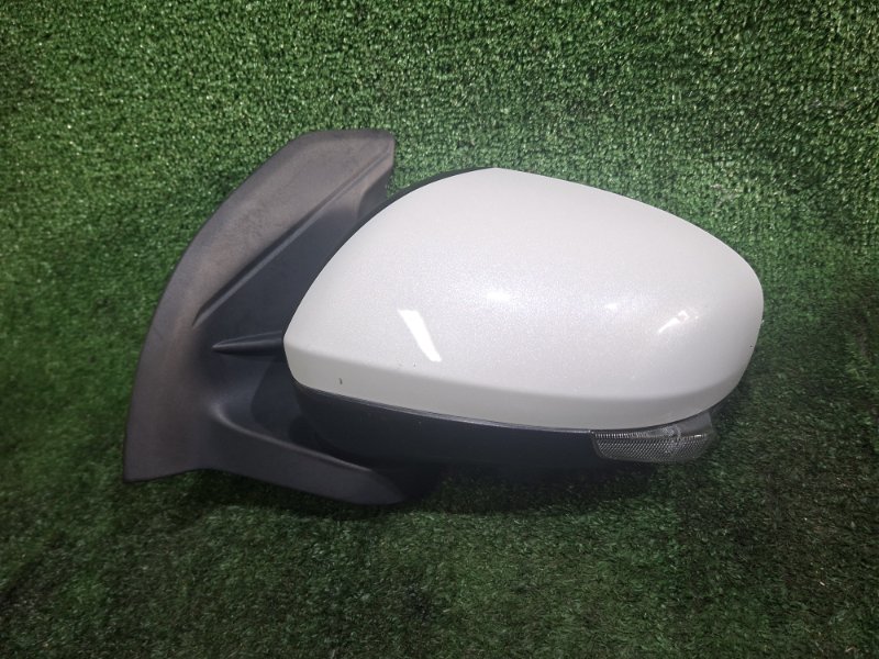 Зеркало левое TOYOTA RAIZE A210A