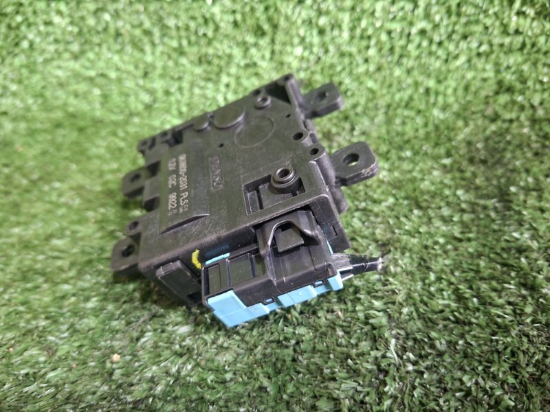 Сервопривод заслонок печки TOYOTA PROBOX NHP160V 1NZ-FXE
