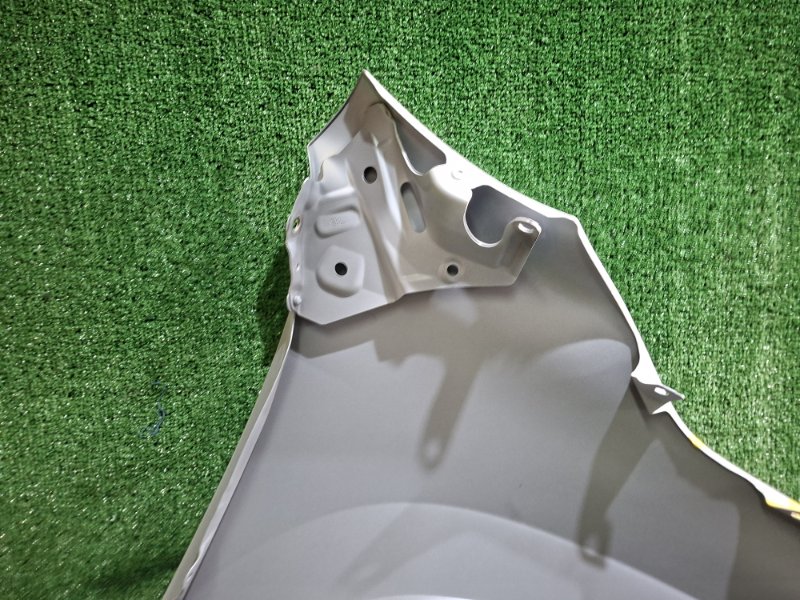 Крыло переднее левое NX350H