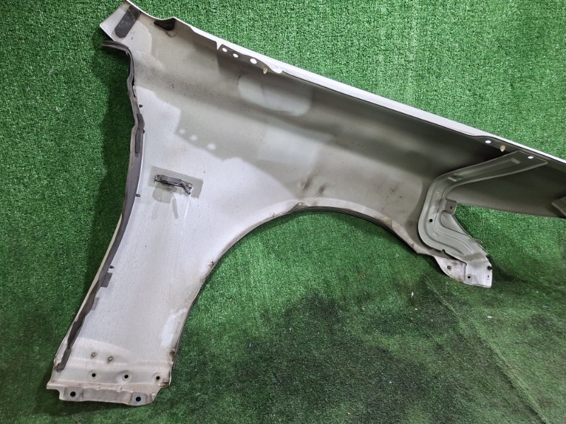Крыло переднее левое LS600H 2007 UVF45 2UR-FSE Крыло переднее левое LS600H 2007 UVF45 2UR-FSE