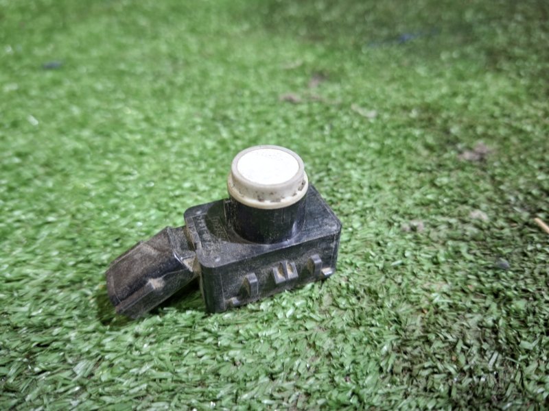 Датчик парковки TOYOTA PRIUS ZVW51 2ZR-FXE Датчик парковки TOYOTA PRIUS ZVW51 2ZR-FXE