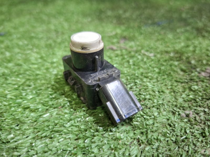 Датчик парковки PRIUS 2019 ZVW51 2ZR-FXE Датчик парковки PRIUS 2019 ZVW51 2ZR-FXE