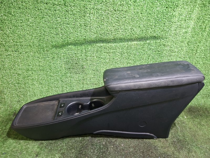 Подлокотник PRIUS 2019 ZVW51 2ZR-FXE