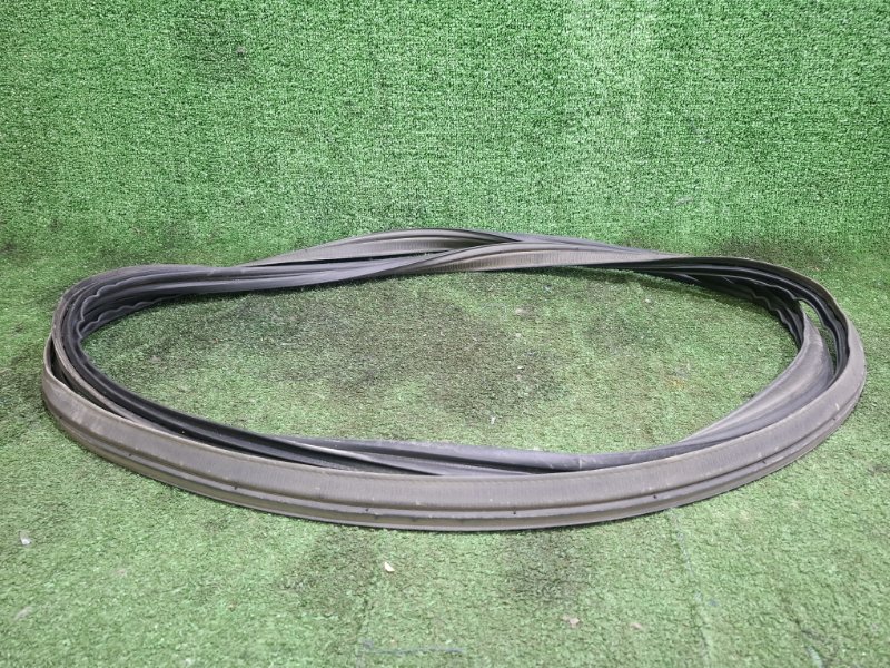 Уплотнительная резинка двери багажника FORESTER SKE FB20W