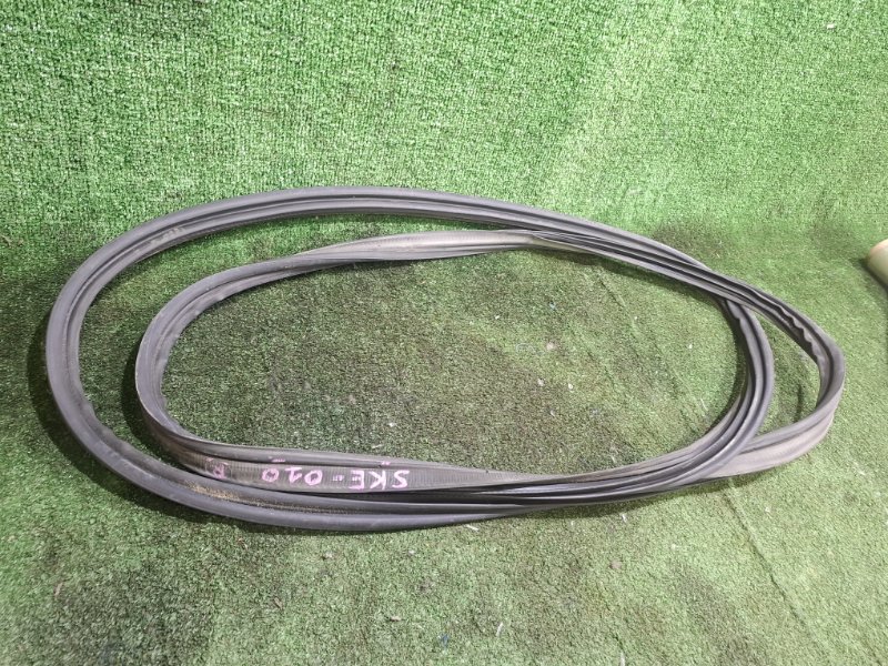 Уплотнительная резинка двери багажника FORESTER SKE FB20W