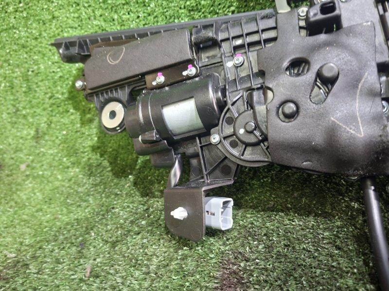 Шторка окна задняя левая LS500 2018 VXFA55 V35A-FTS