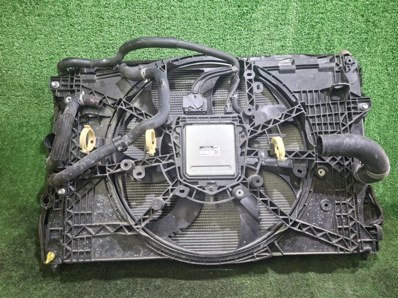 Радиатор охлаждения двигателя LS500 2018 VXFA55 V35A-FTS Радиатор охлаждения двигателя LS500 2018 VXFA55 V35A-FTS