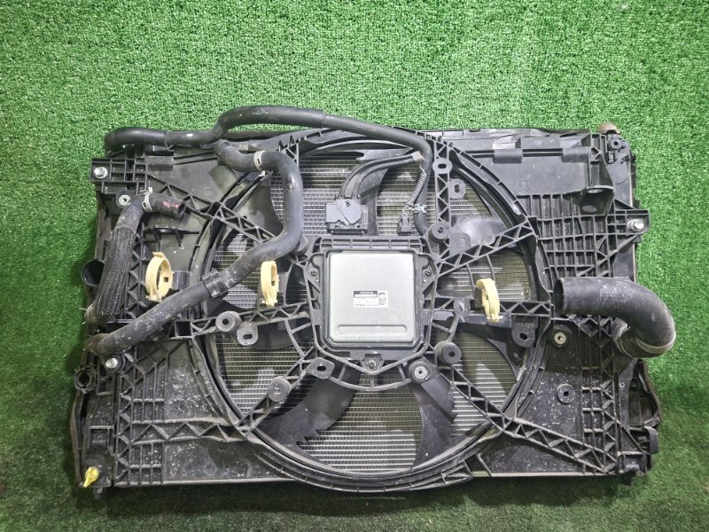 Радиатор охлаждения двигателя LS500 2018 VXFA55 V35A-FTS Радиатор охлаждения двигателя LS500 2018 VXFA55 V35A-FTS