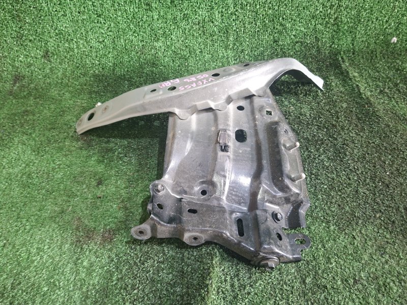 Кронштейн крыла передний правый LS500 2018 VXFA55 V35A-FTS