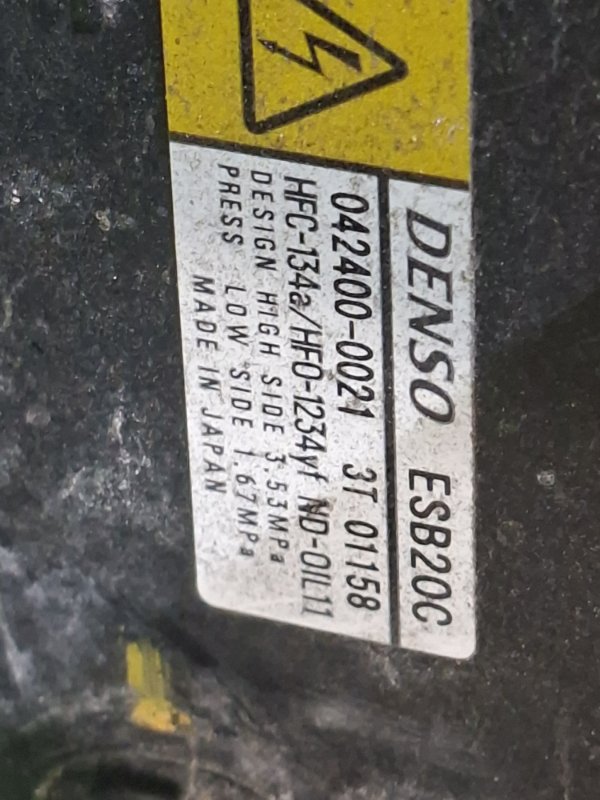 Компрессор кондиционера PRIUS 2016 ZVW51 2ZR-FXE