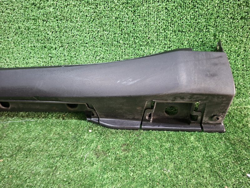 Порог кузова левый HARRIER 2014 AVU65W 2AR-FXE