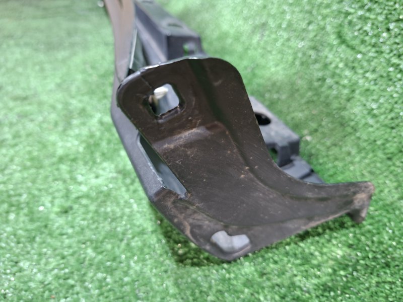 Порог кузова левый HARRIER 2014 AVU65W 2AR-FXE