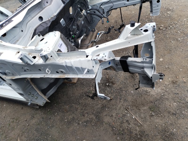Лонжерон правый NISSAN X-TRAIL SNT33 KR15DDT Лонжерон правый NISSAN X-TRAIL SNT33 KR15DDT