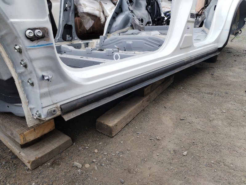 Порог кузова левый X-TRAIL 2024 SNT33 KR15DDT Порог кузова левый X-TRAIL 2024 SNT33 KR15DDT