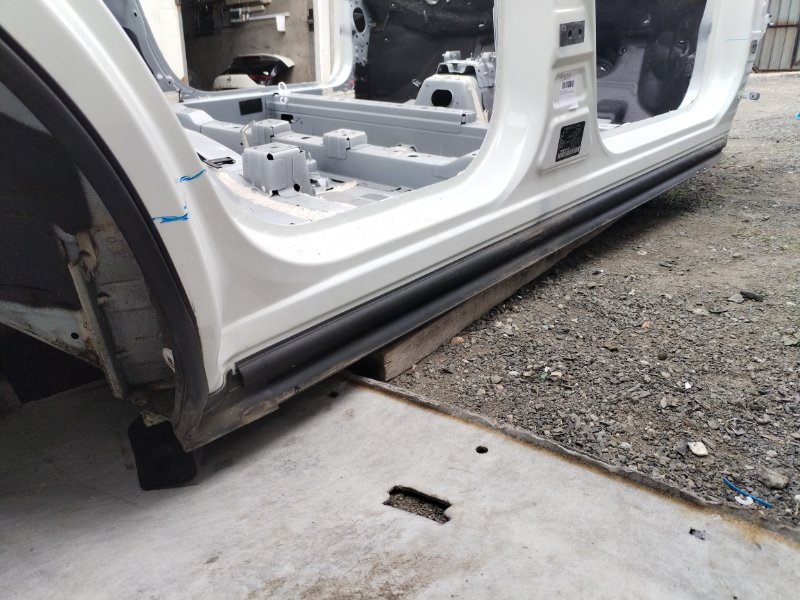 Порог кузова правый NISSAN X-TRAIL SNT33 KR15DDT