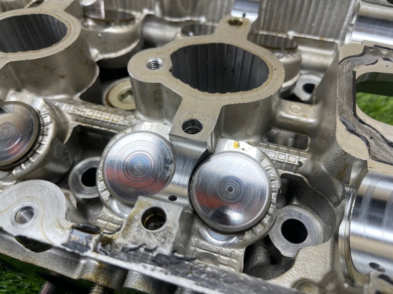 Головка блока цилиндров правая Legacy B4 2005 #46 (ПРОБЕГ 82 360km) BL5 EJ20X