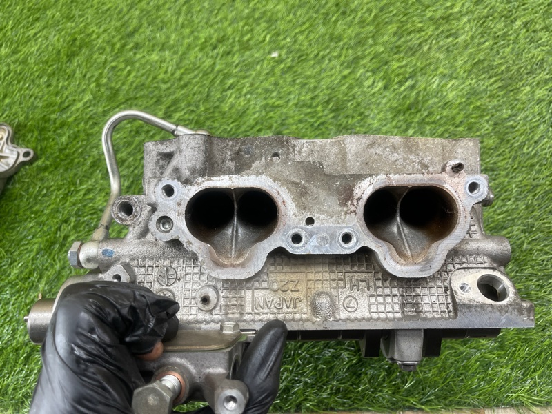 Головка блока цилиндров левая Legacy B4 2005 #46 (ПРОБЕГ 82 360km) BL5 EJ20X