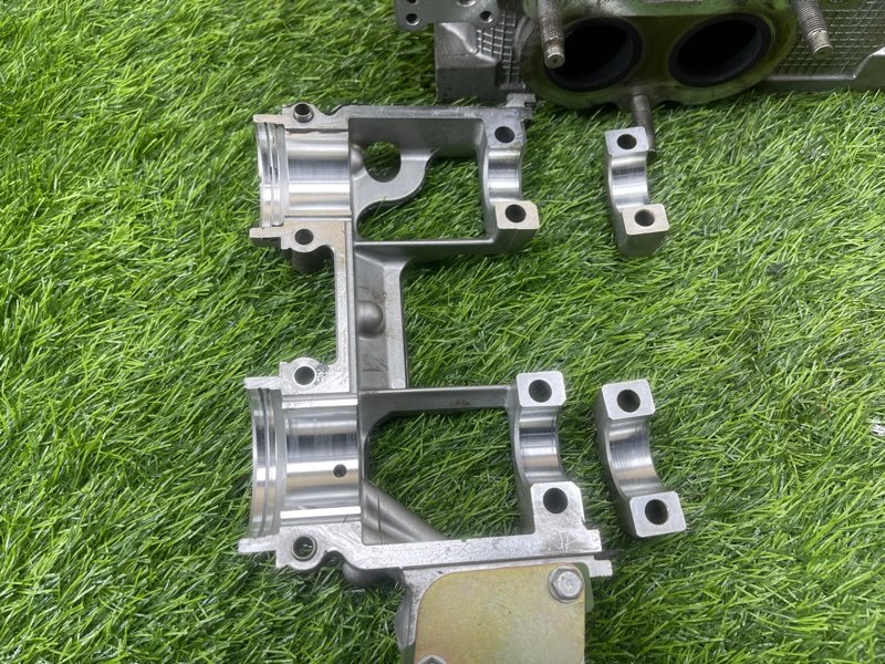 Головка блока цилиндров левая Legacy B4 2005 #46 (ПРОБЕГ 82 360km) BL5 EJ20X