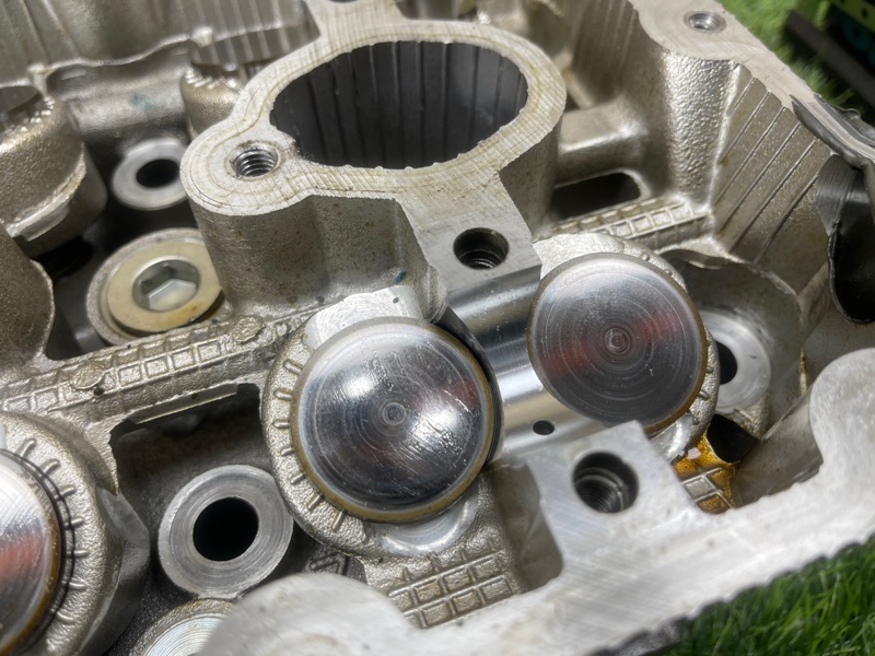 Головка блока цилиндров левая Legacy B4 2005 #46 (ПРОБЕГ 82 360km) BL5 EJ20X