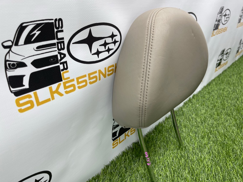 Подголовник сиденья передний правый Legacy B4 2004 №40 (ПРОБЕГ 101 347км) BLE EZ30D