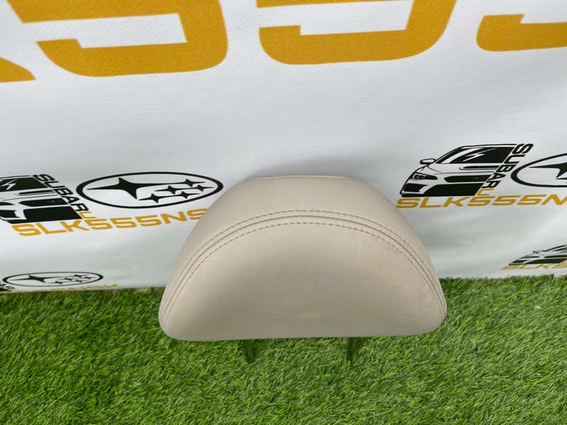 Подголовник сиденья передний левый Legacy B4 2004 №40 (ПРОБЕГ 101 347км) BLE EZ30D