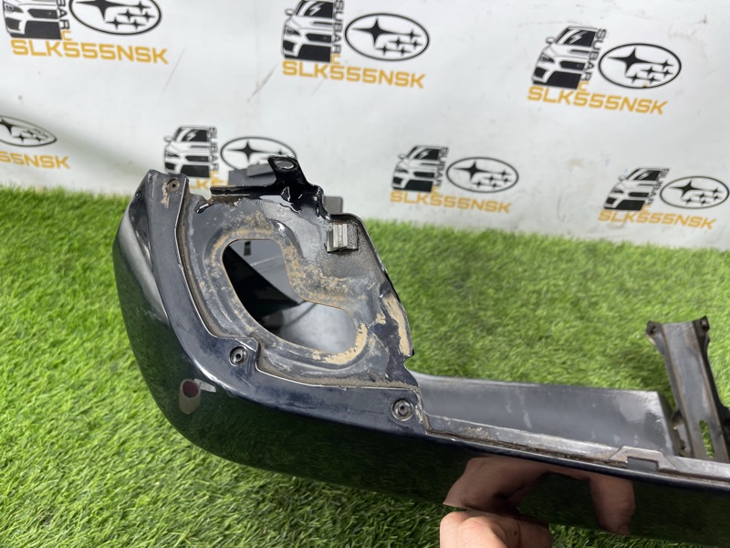 Бампер задний правый Pajero 2007г #56 (Пробег 121 333km) V97W 6G75