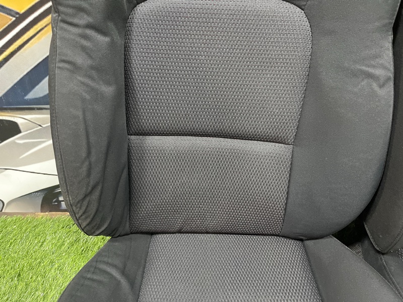 Обшивка сидений передняя Axela 2008г #64 (ПРОБЕГ 24 610km) BKEP LF-VE