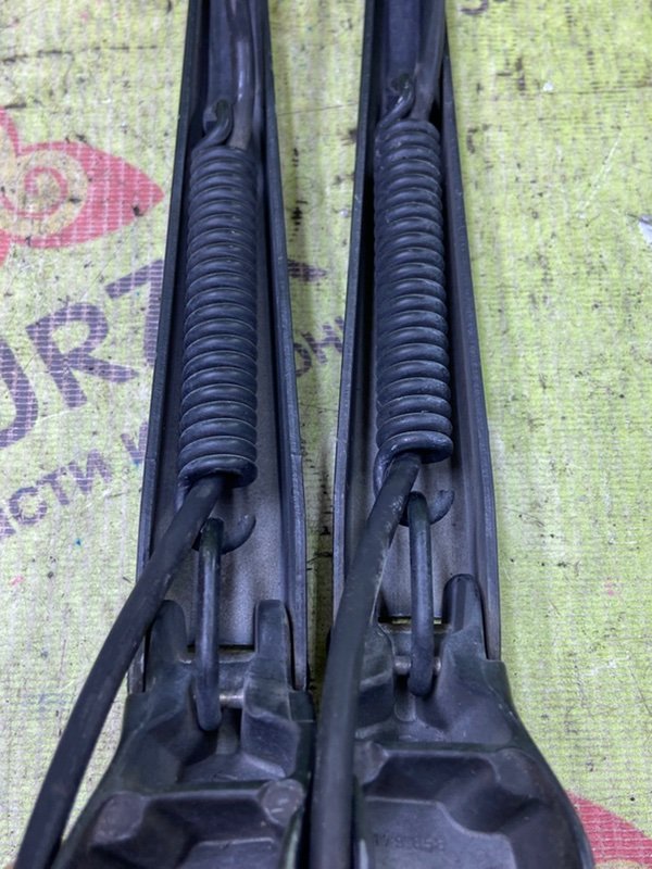 Поводки стеклоочистителя V 2008 W639 272.978 3.5L