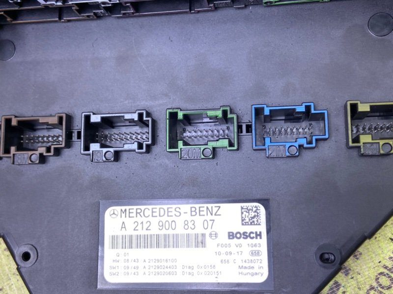 Блок SAM передний MERCEDES W207