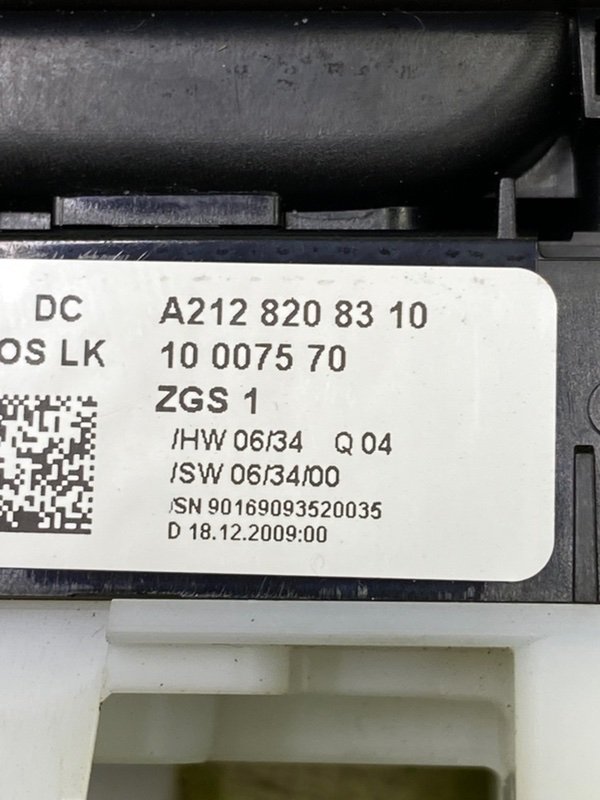 Кнопки стеклоподъёмника E 2010 W212 OM 642.850