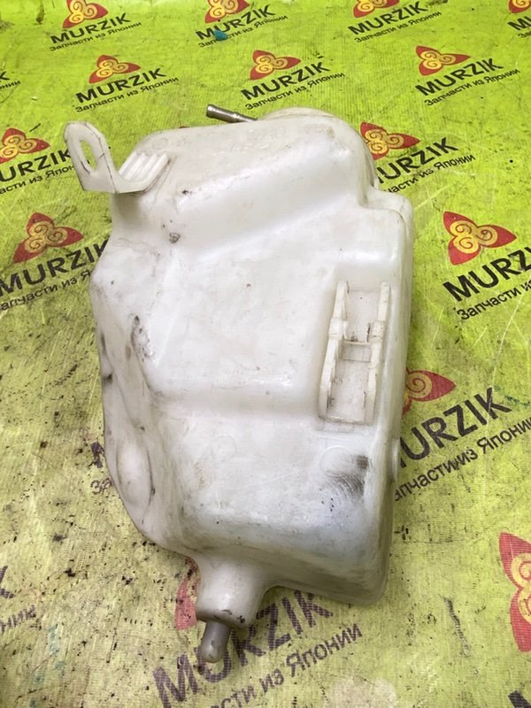 Бачок омывателя E 1999 W210 112.941 3.2L