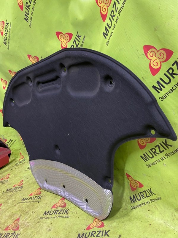 Обшивка капота E 2010 W212 OM 642.850