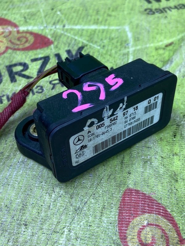 Датчик ускорения CLK 2008 W209 om 642.910 3.0L