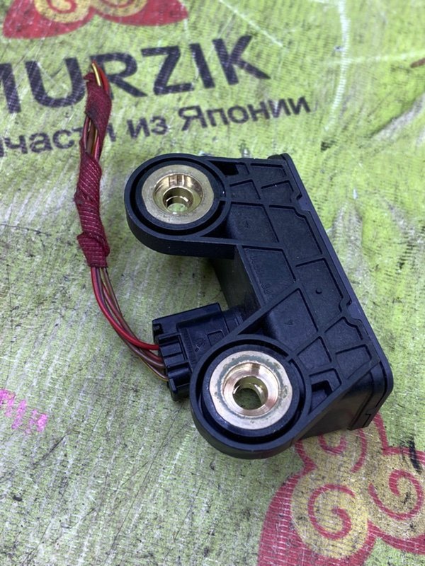 Датчик ускорения CLK 2008 W209 om 642.910 3.0L