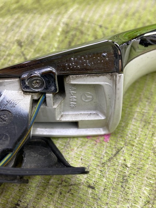 Ручка двери правая E 2012 W212 OM 642.850