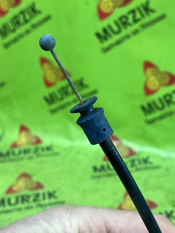 Трос капота C 2012 W204 271.860