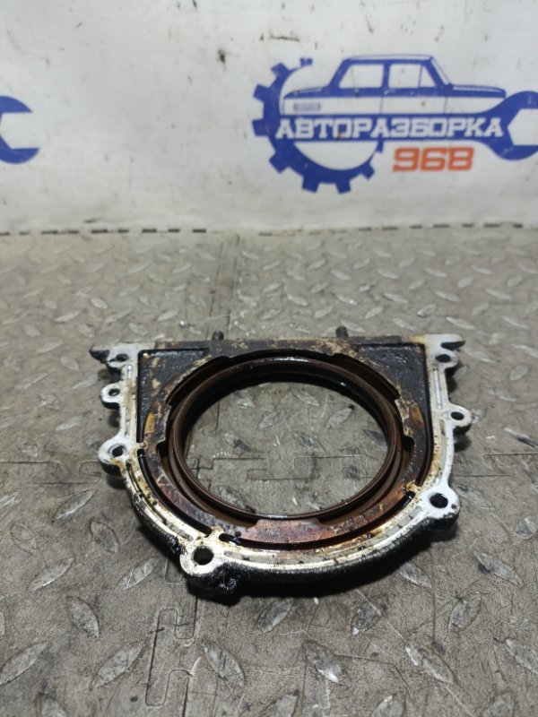 Крышка коленвала задняя Almera N15 GA14