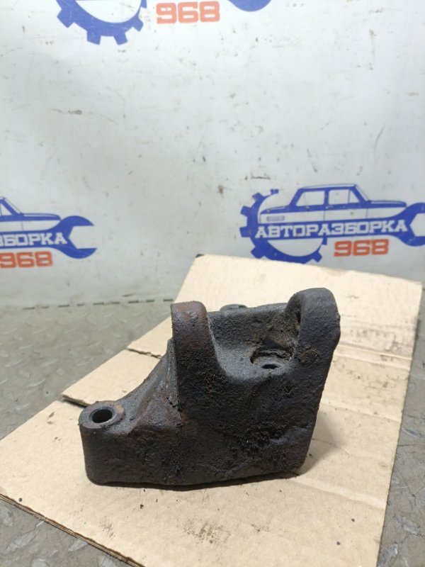 Кронштейн генератора Almera N15 GA14